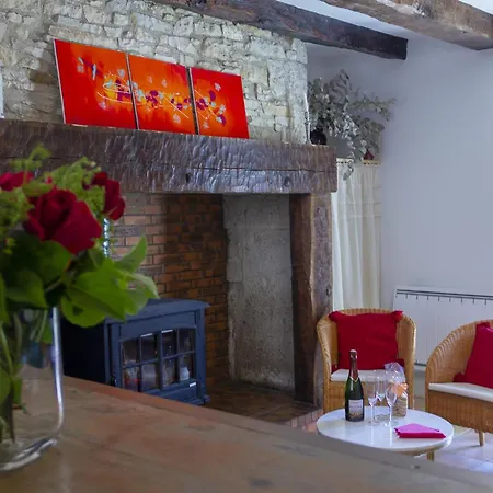 Feriehus Charmante Maison En Pierre Avec Jardin, Cheminee Et Wifi - Fr-1-616-239 Tourtoirac