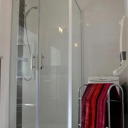 Charmante Maison En Pierre Avec Jardin, Cheminee Et Wifi - Fr-1-616-239