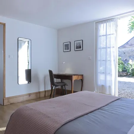 Charmante Maison En Pierre Avec Jardin, Cheminee Et Wifi - Fr-1-616-239 Tourtoirac